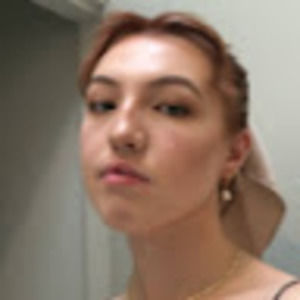 Meet your Posher, Lily